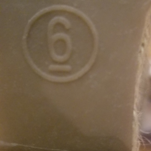 Size 6 strappy wedges - Picture 5 of 6